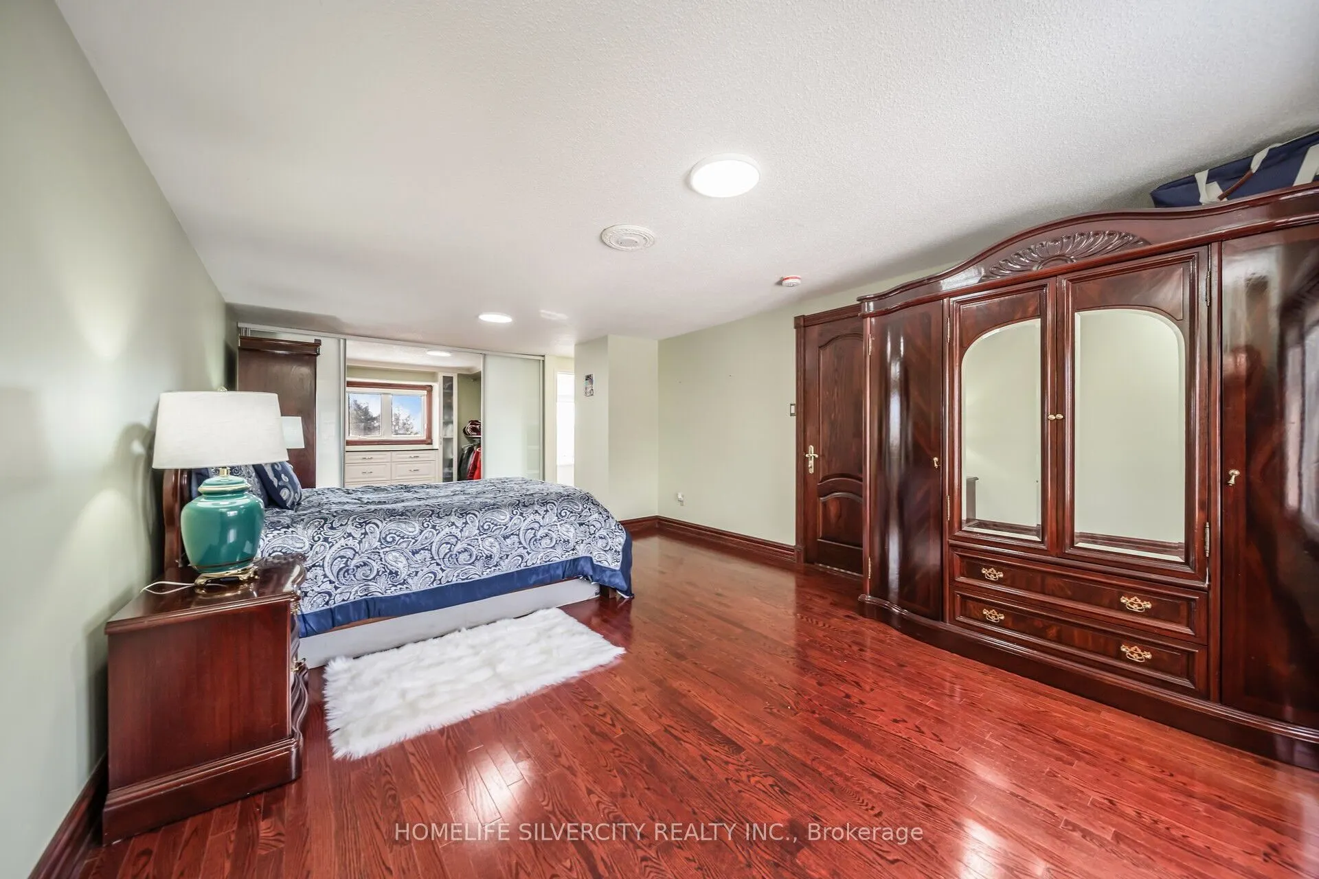 14 Rembrandt Crescent
