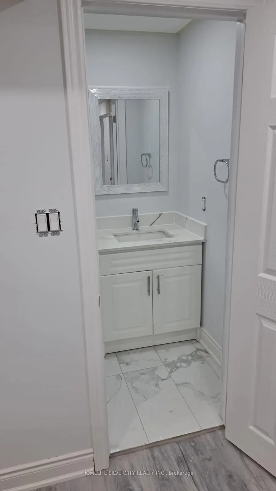 14 Rembrandt Crescent