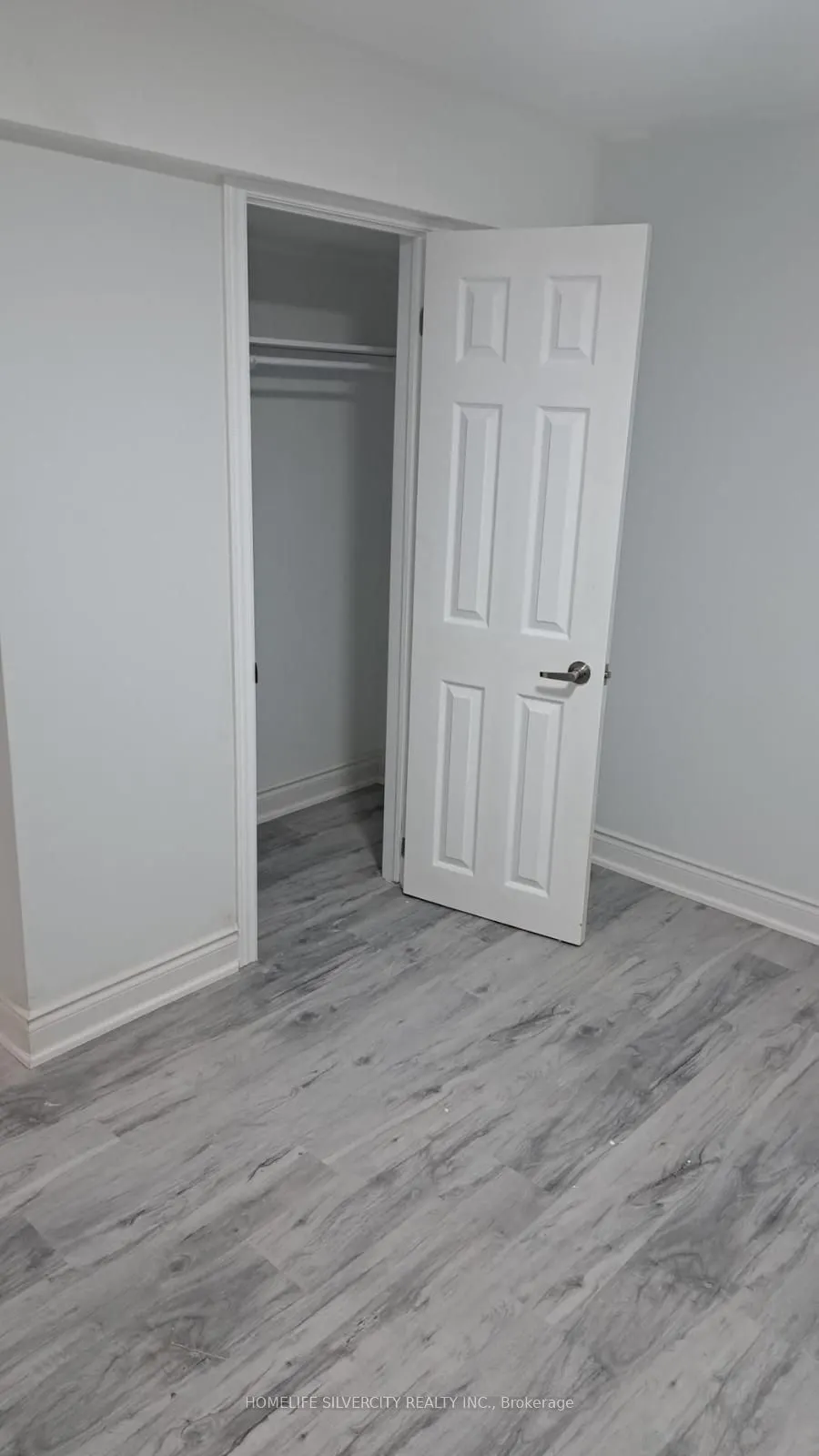 14 Rembrandt Crescent