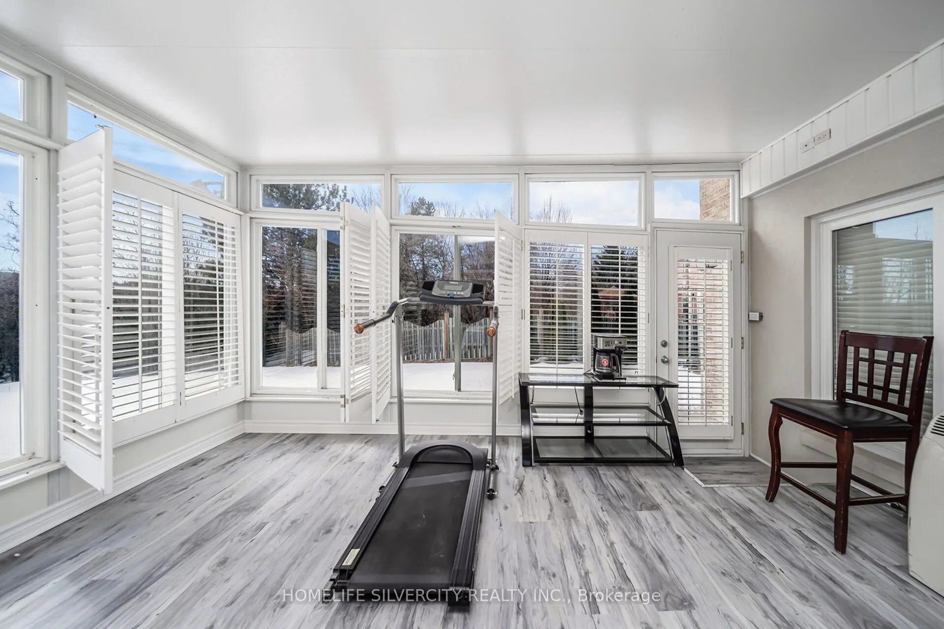 14 Rembrandt Crescent