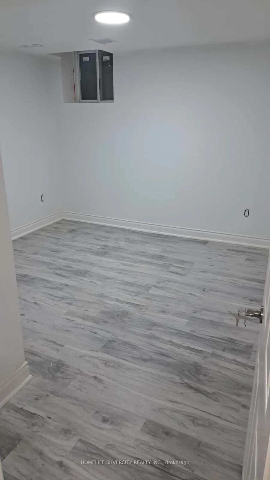 14 Rembrandt Crescent