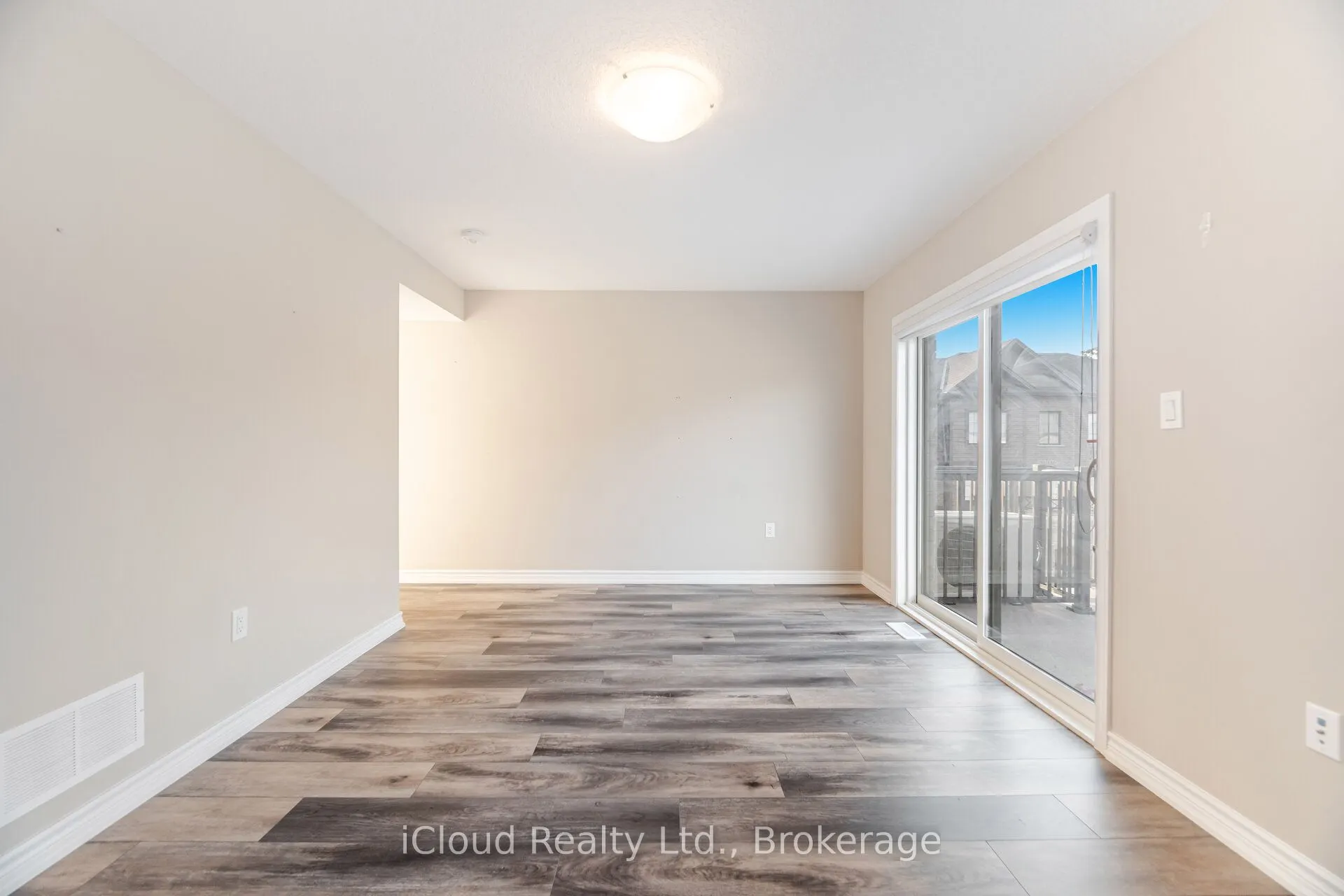 445 Ontario Street, #91
