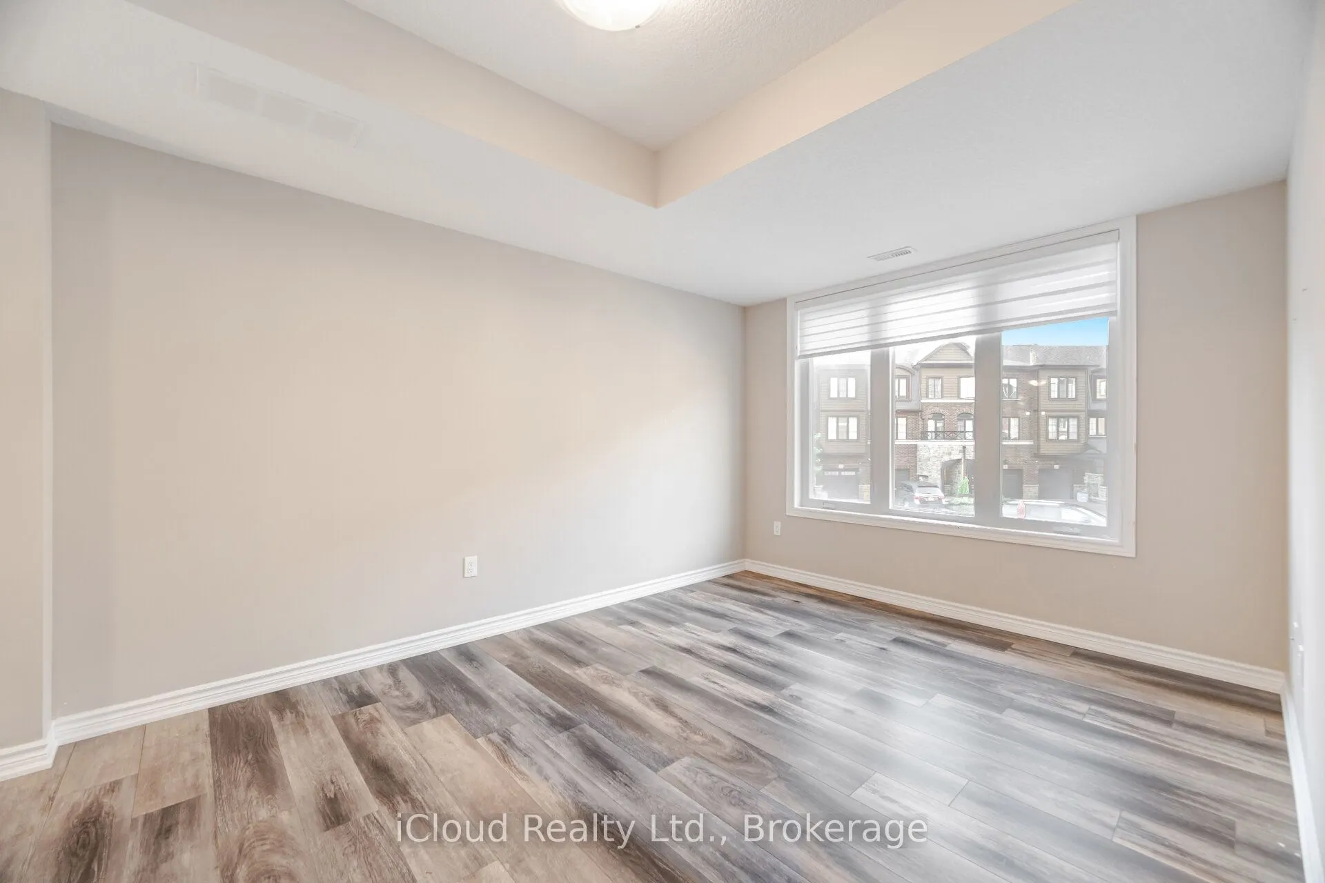 445 Ontario Street, #91