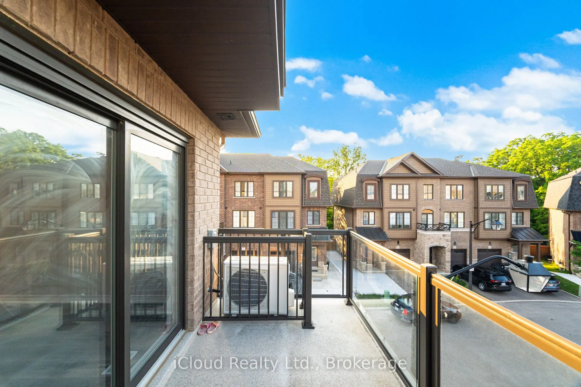 445 Ontario Street, #91