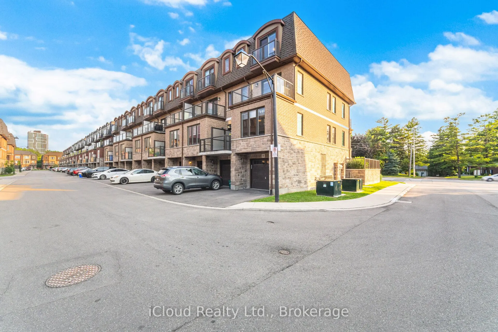 445 Ontario Street, #91