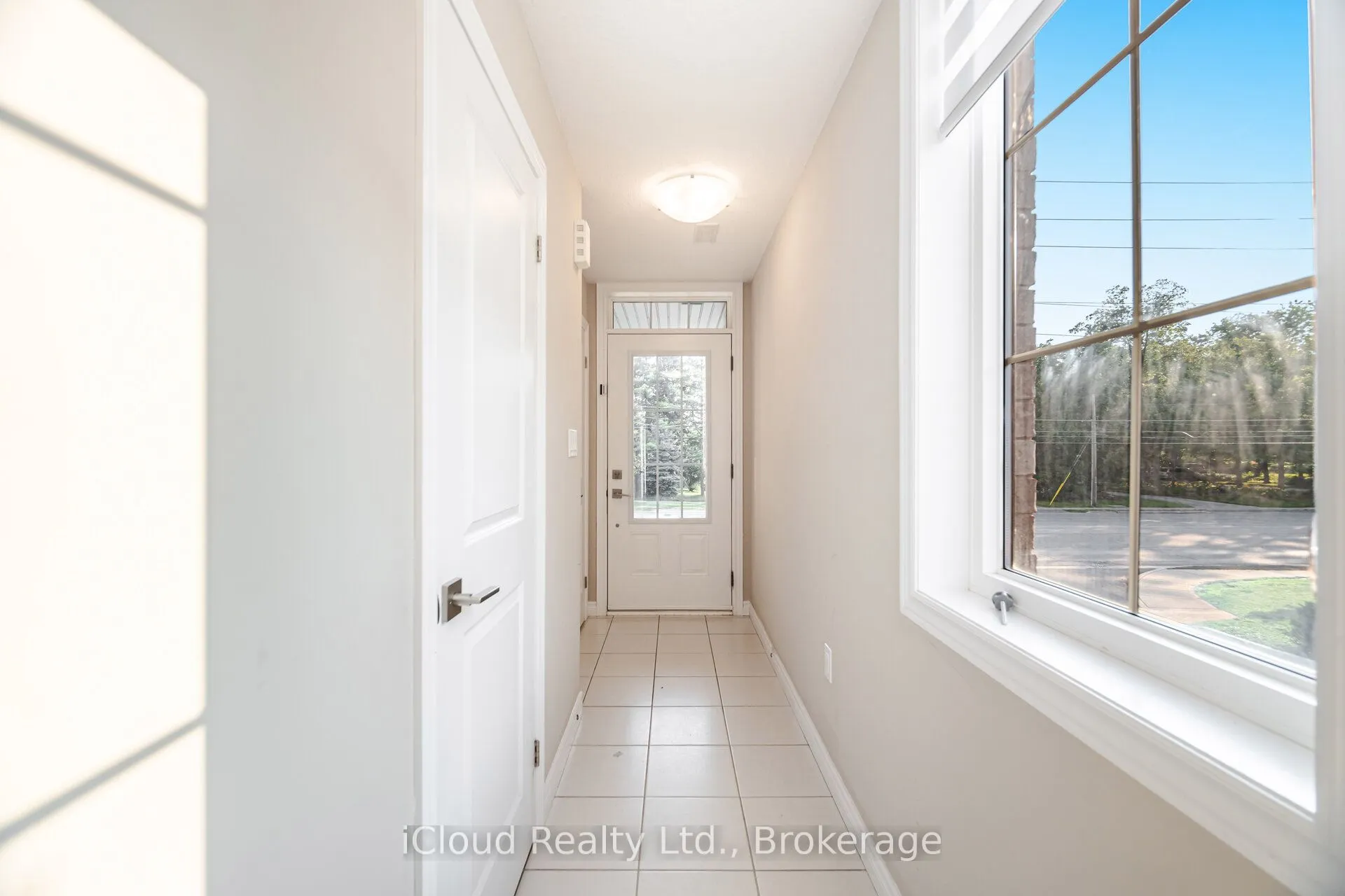 445 Ontario Street, #91