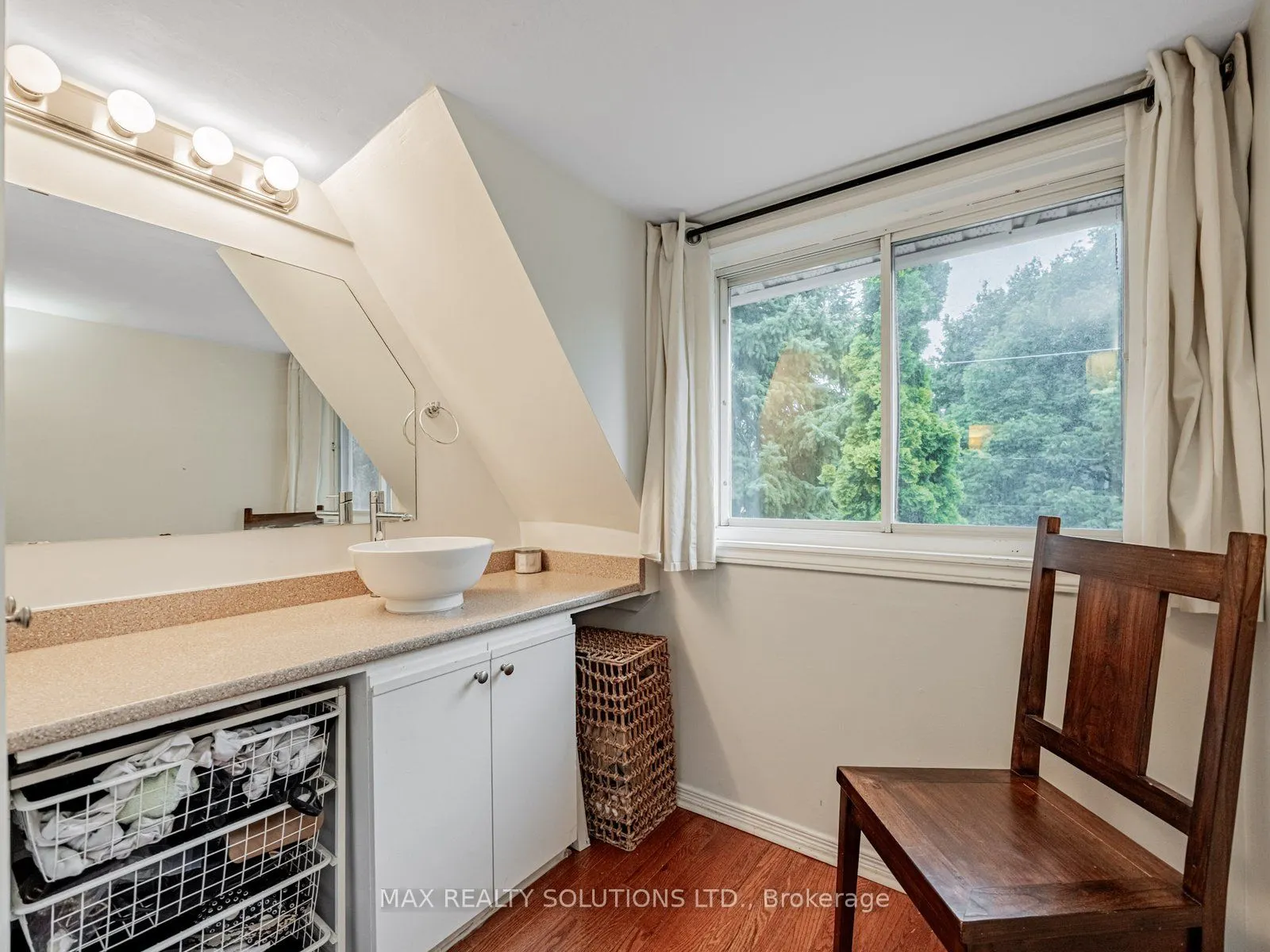 38 Harshaw Avenue
