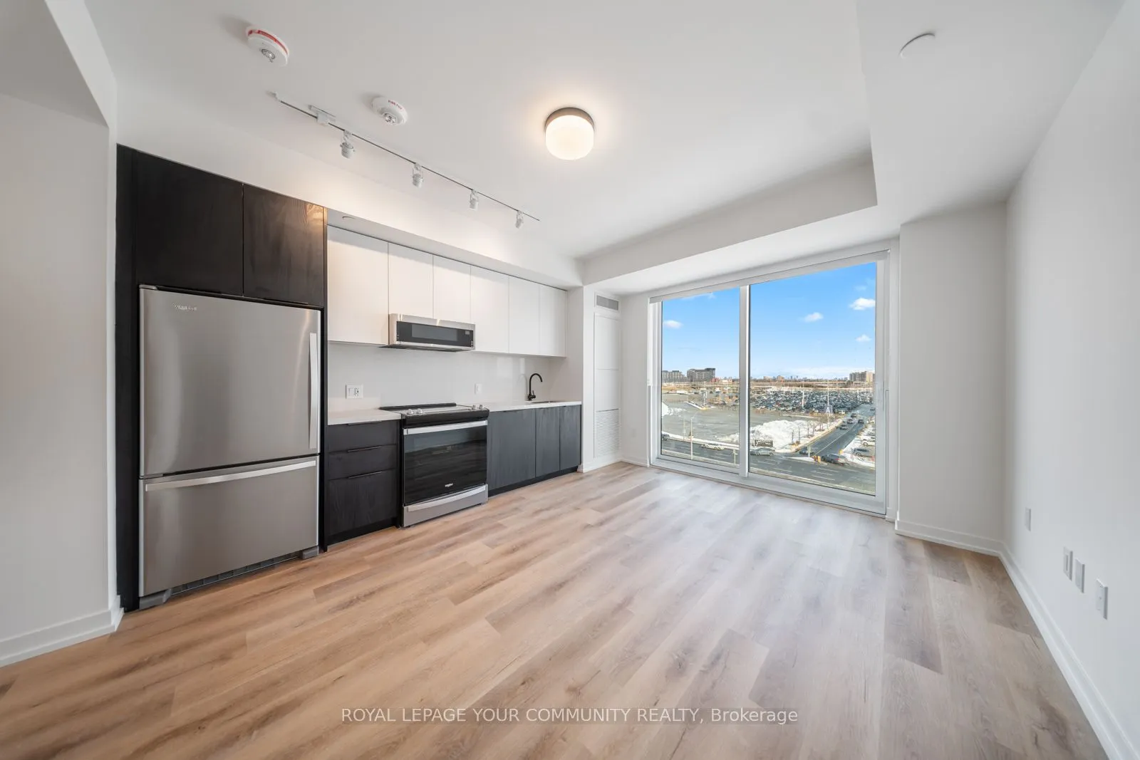 5 York Garden Way, #603