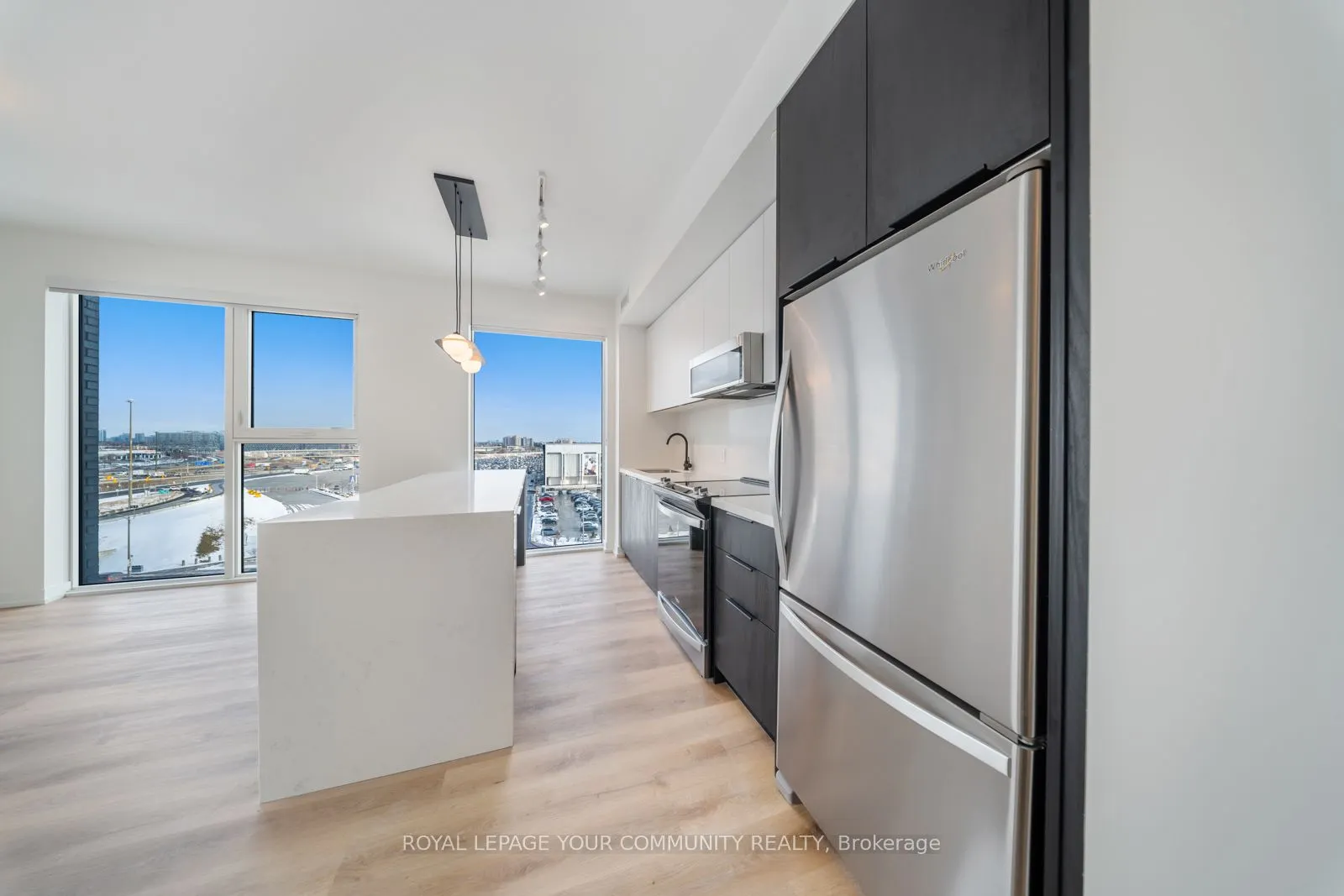 5 York Garden Way, #602