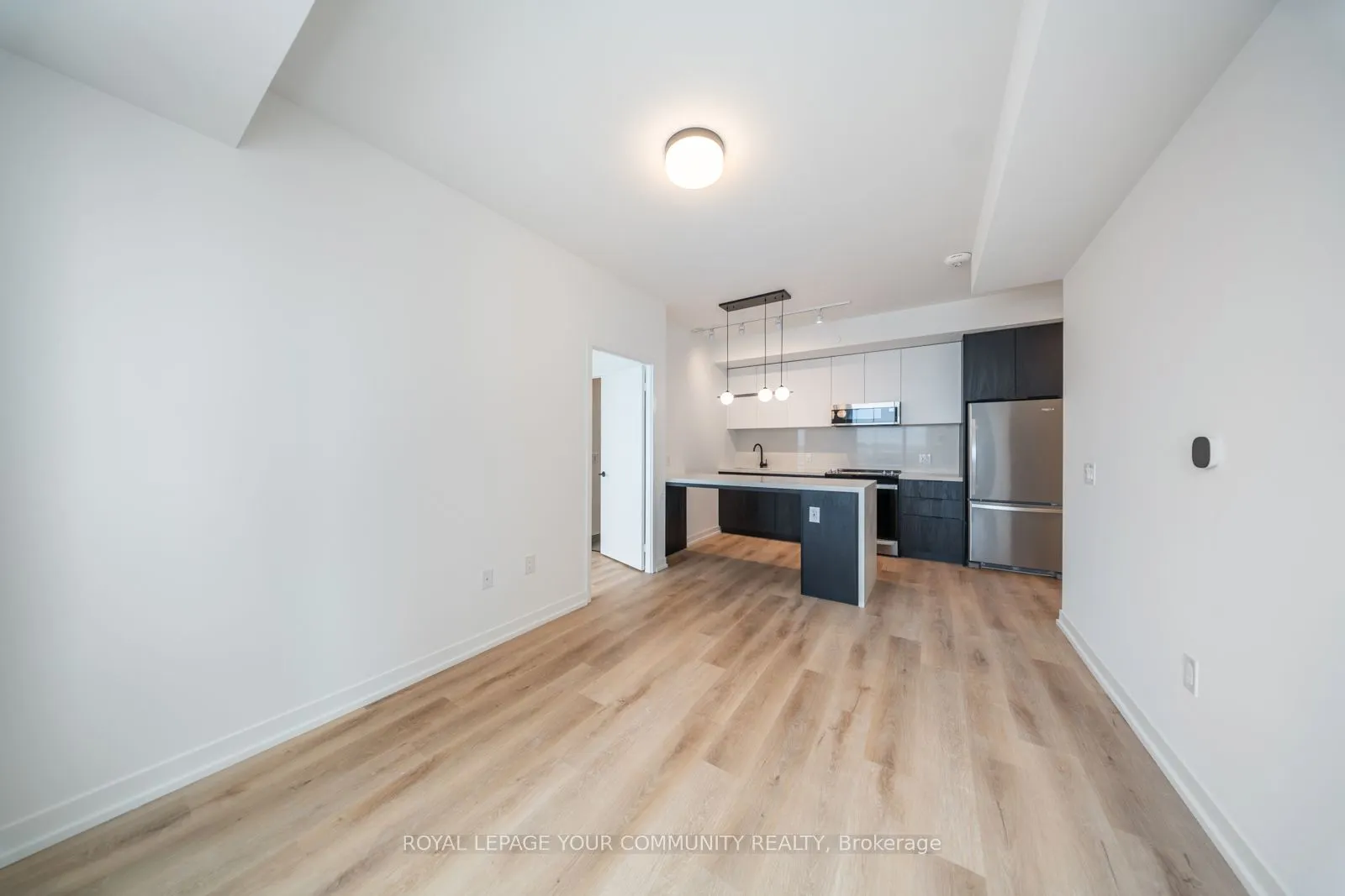 5 York Garden Way, #711