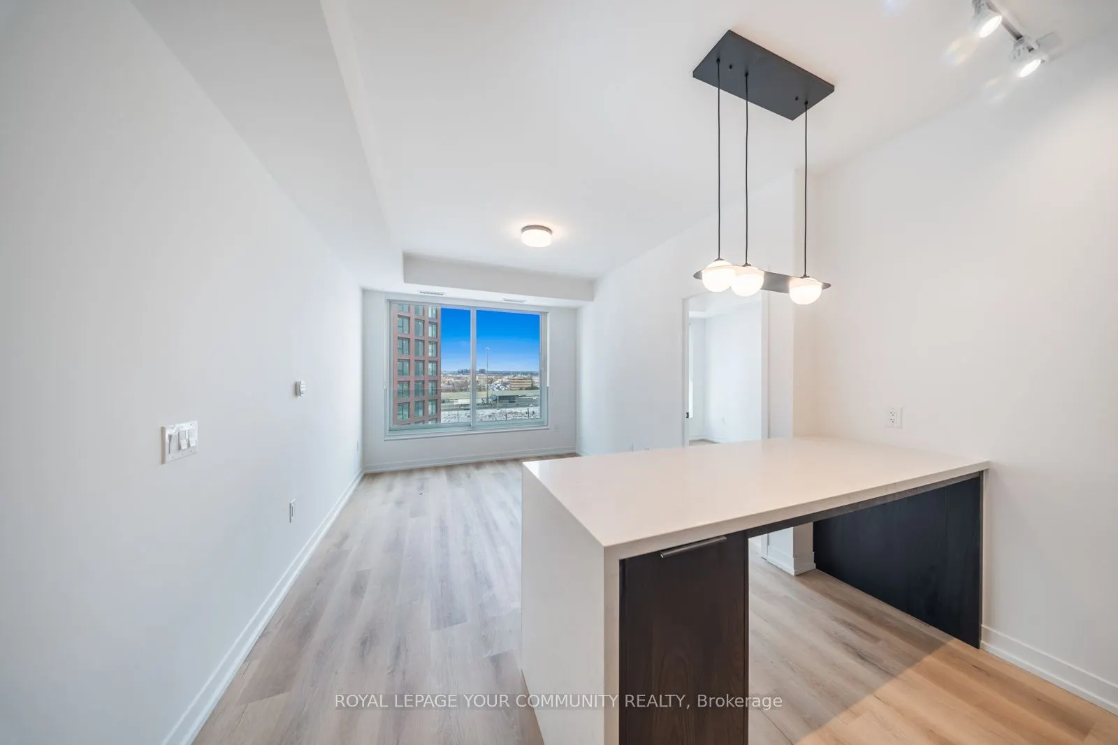 5 York Garden Way, #711