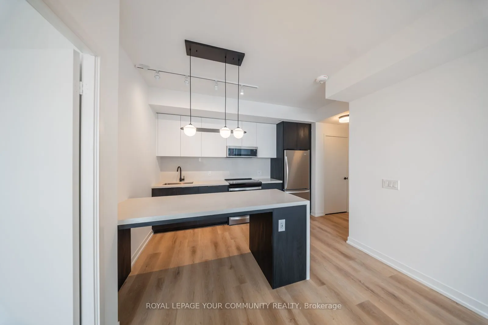 5 York Garden Way, #711