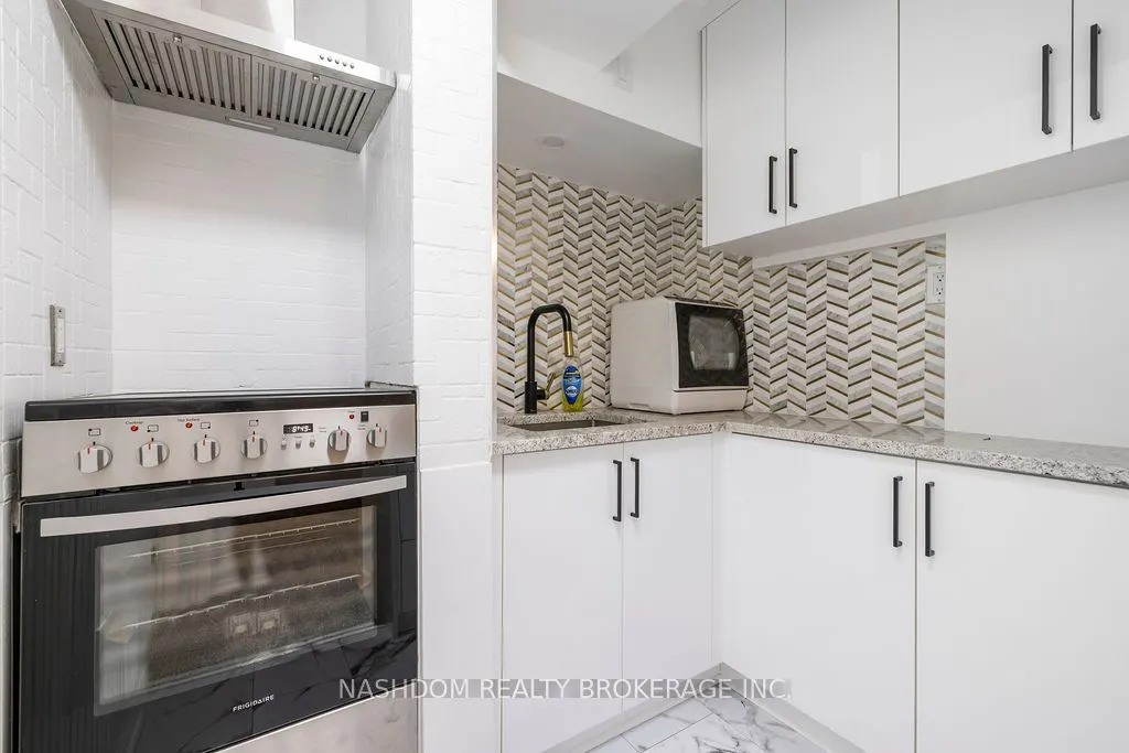 2015 Leighland Road, #2