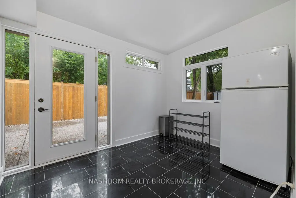 2015 Leighland Road, #2