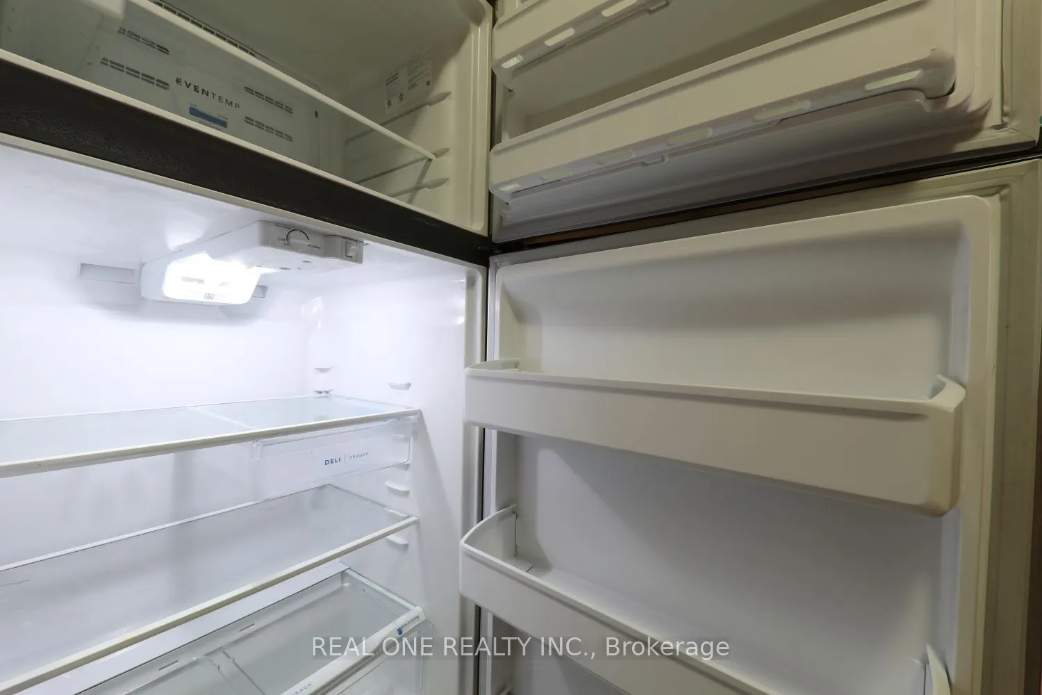 330 Burnhamthorpe Road W, #2708