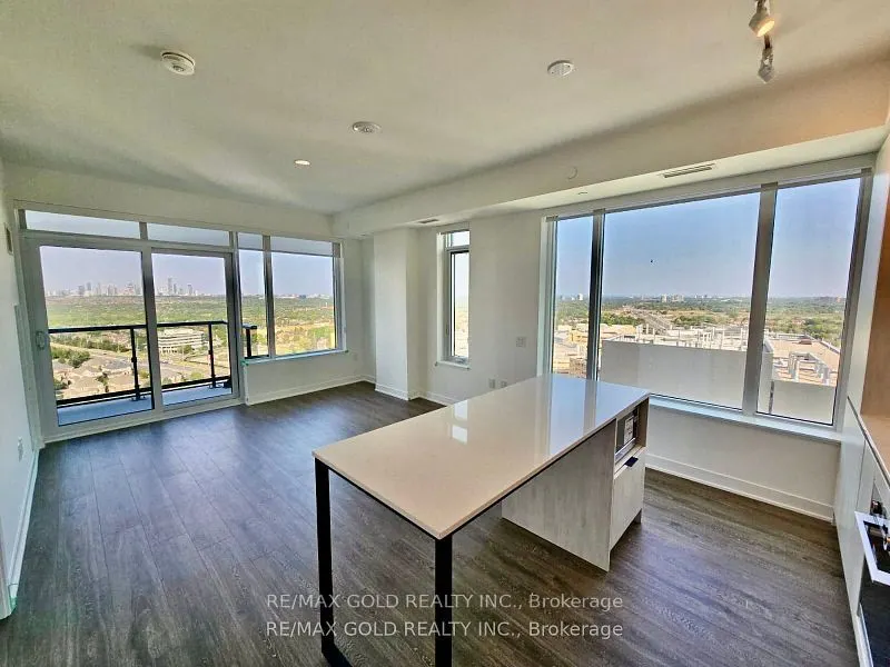 2495 Eglinton Avenue W, #1903