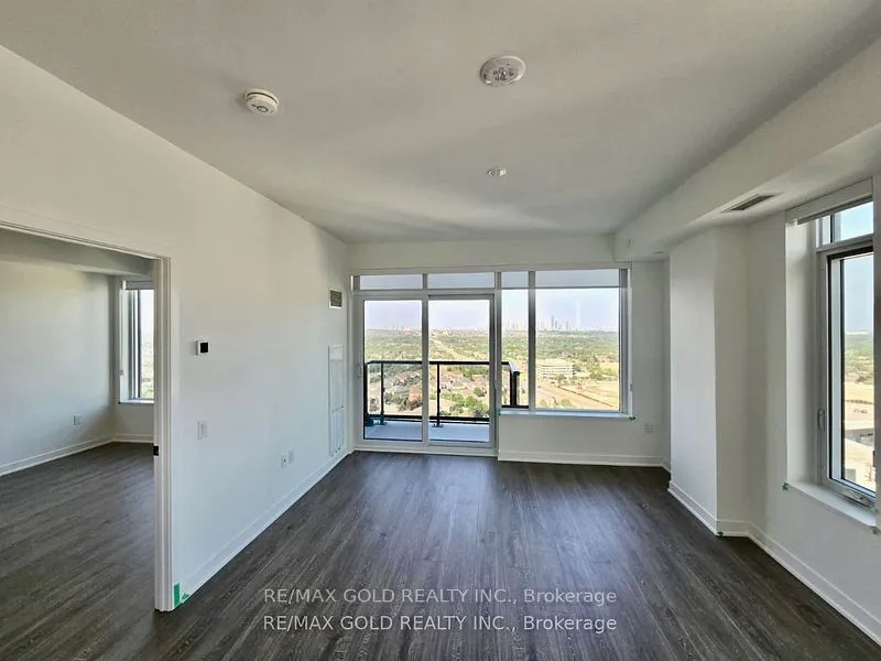 2495 Eglinton Avenue W, #1903