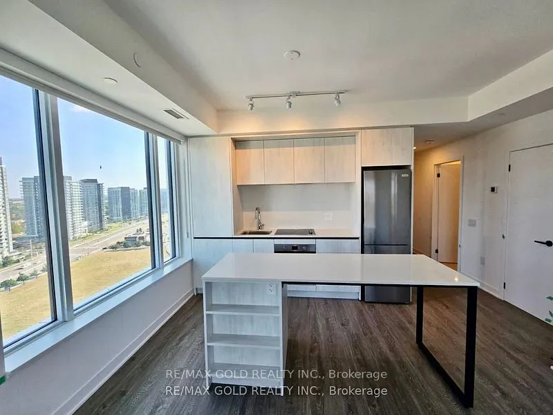 2495 Eglinton Avenue W, #1903