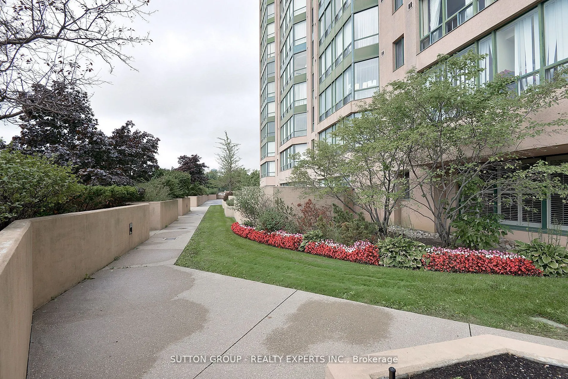 115 Hillcrest Avenue, #615