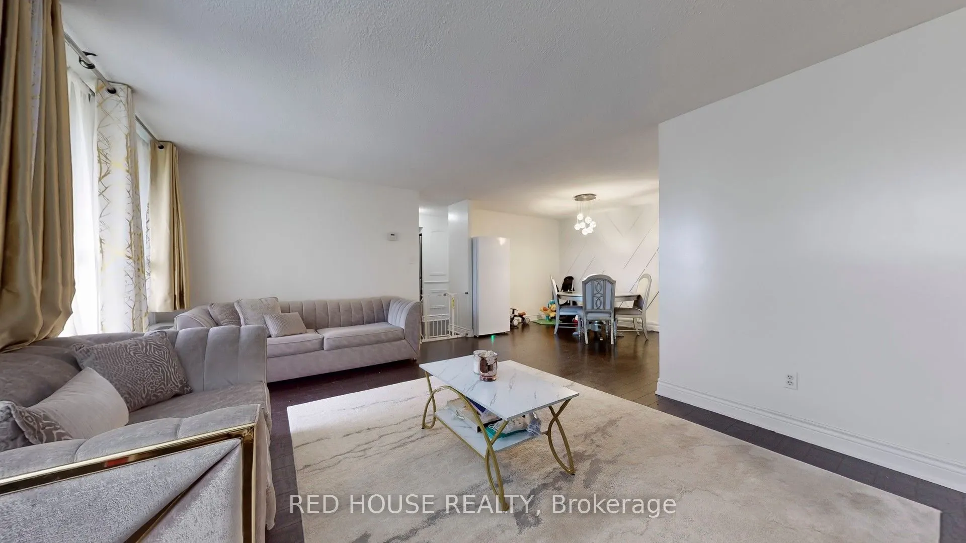 50 Mississauga Valley Boulevard, #413