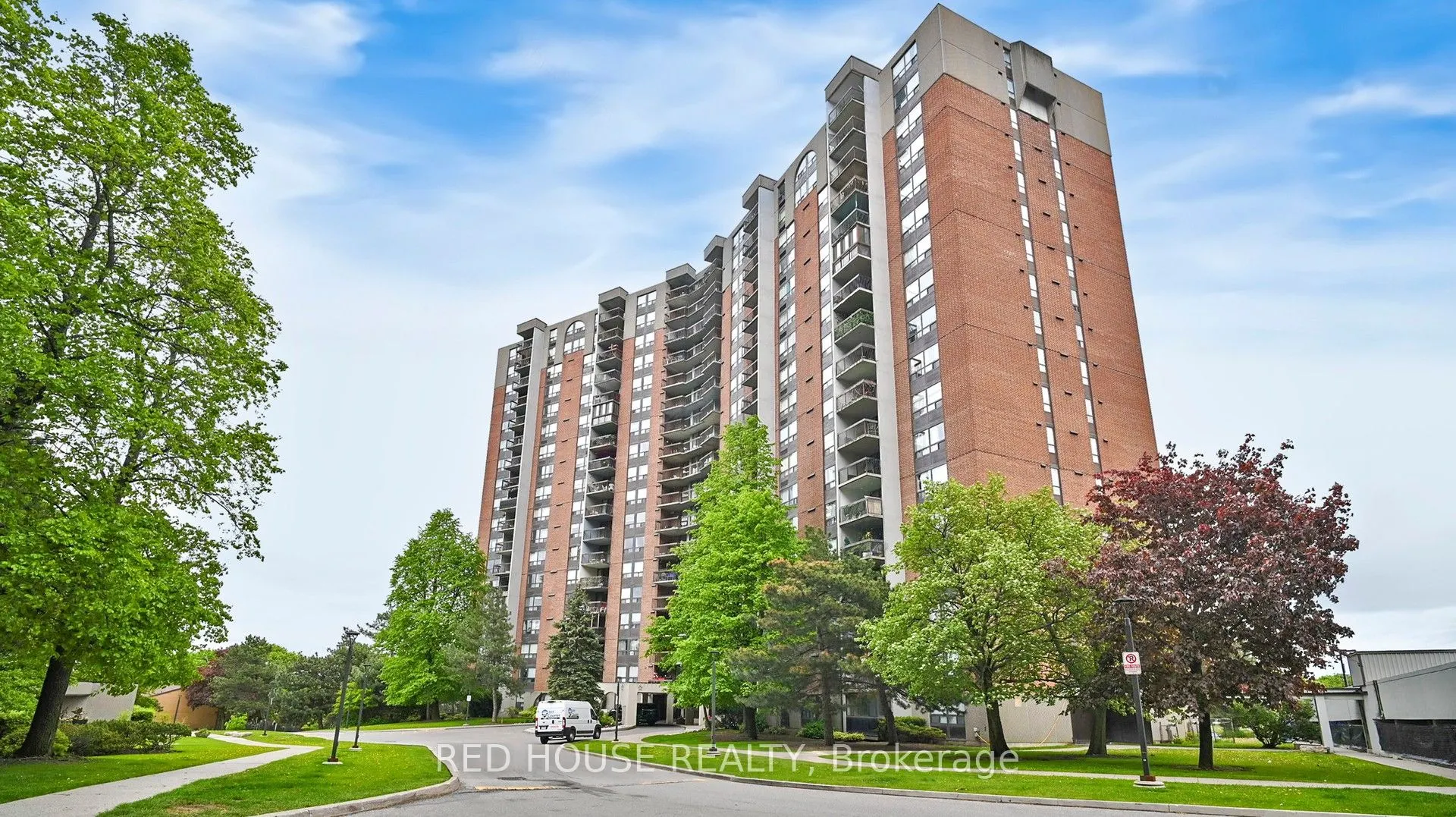 50 Mississauga Valley Boulevard, #413
