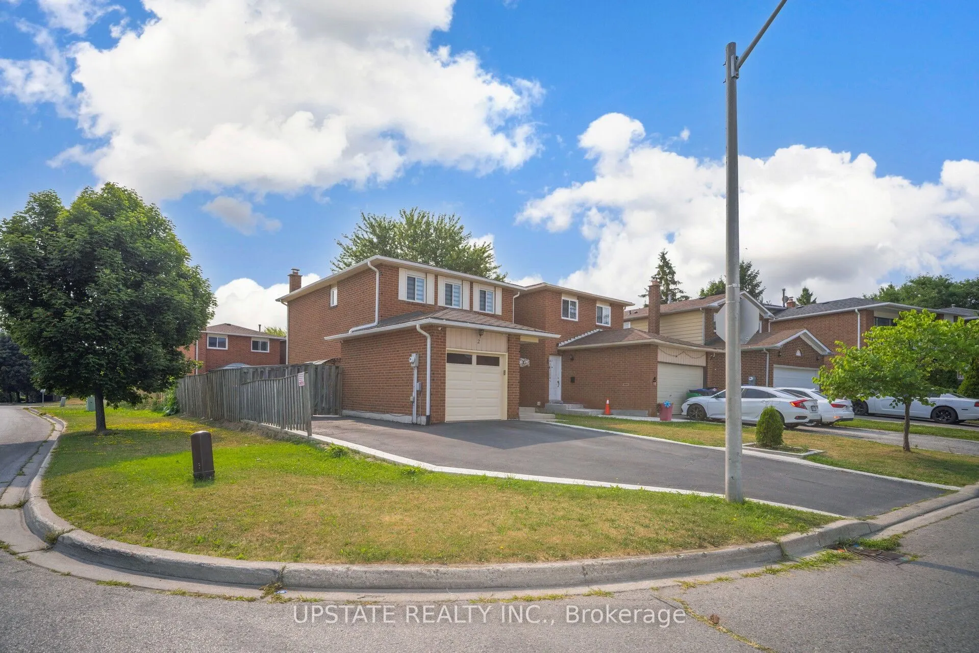 2 Trewartha Crescent