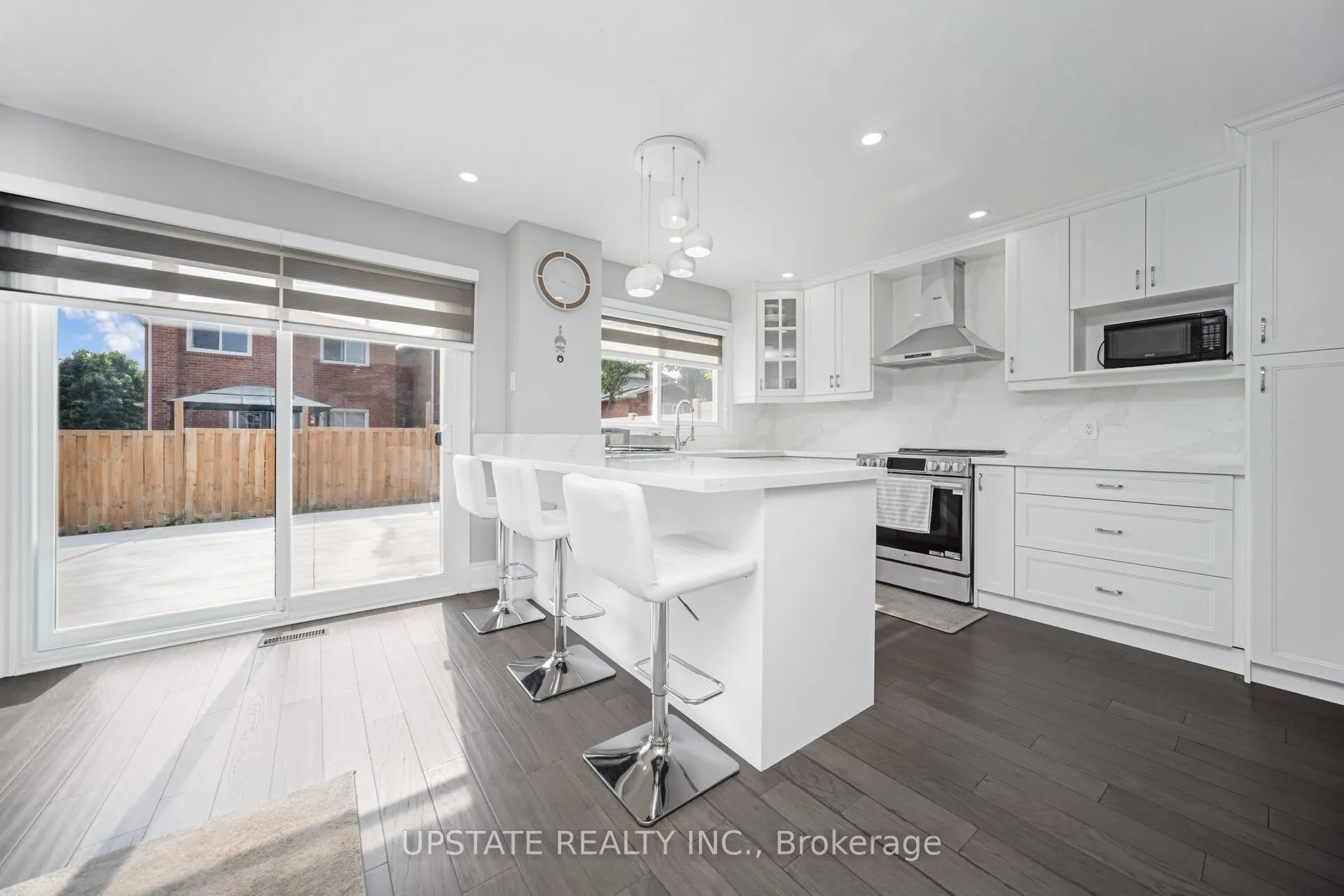 2 Trewartha Crescent