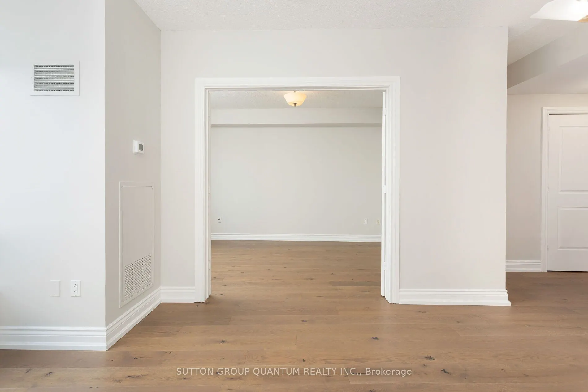 1665 The Collegeway, #1607