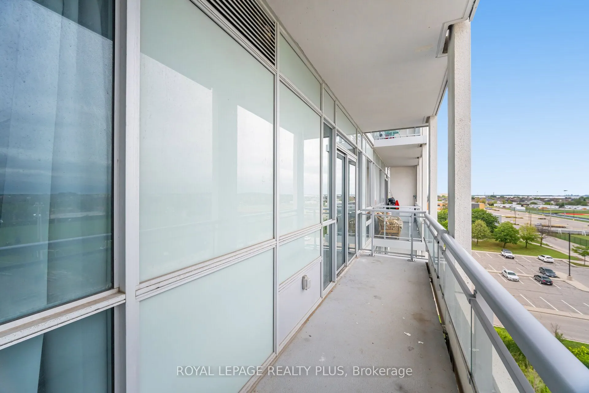 1050 Main Street E, #620
