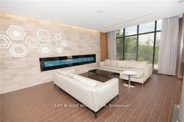 36 Park Lawn Road, #1804