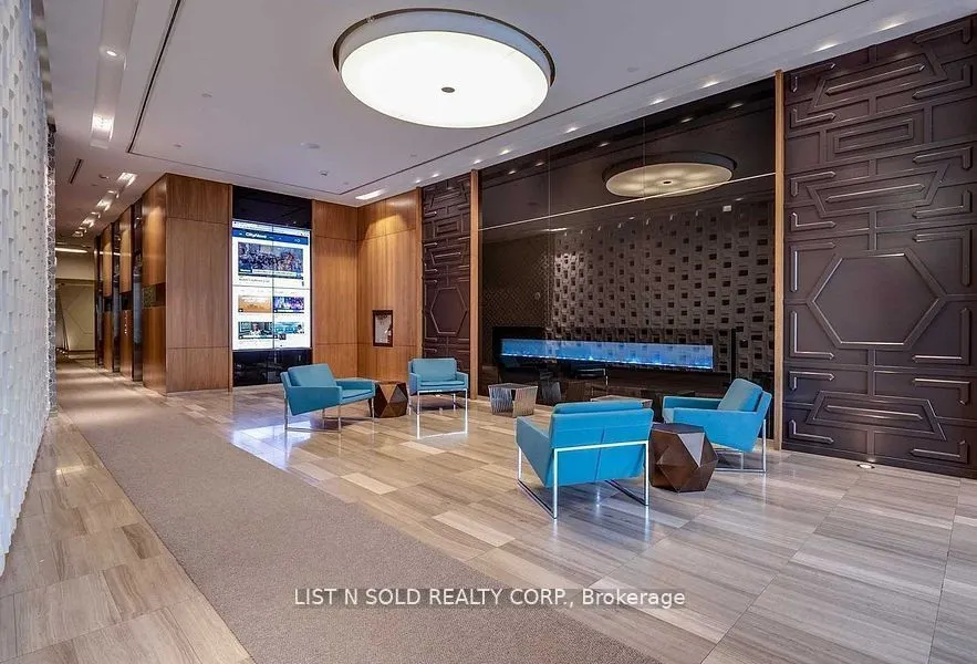 36 Park Lawn Road, #1804