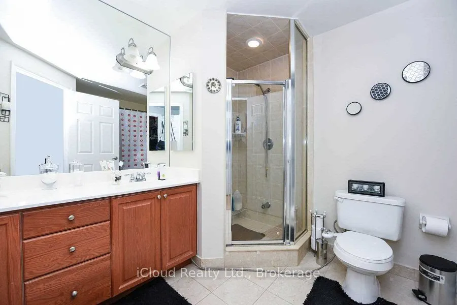 3888 Duke of York Boulevard, #2924