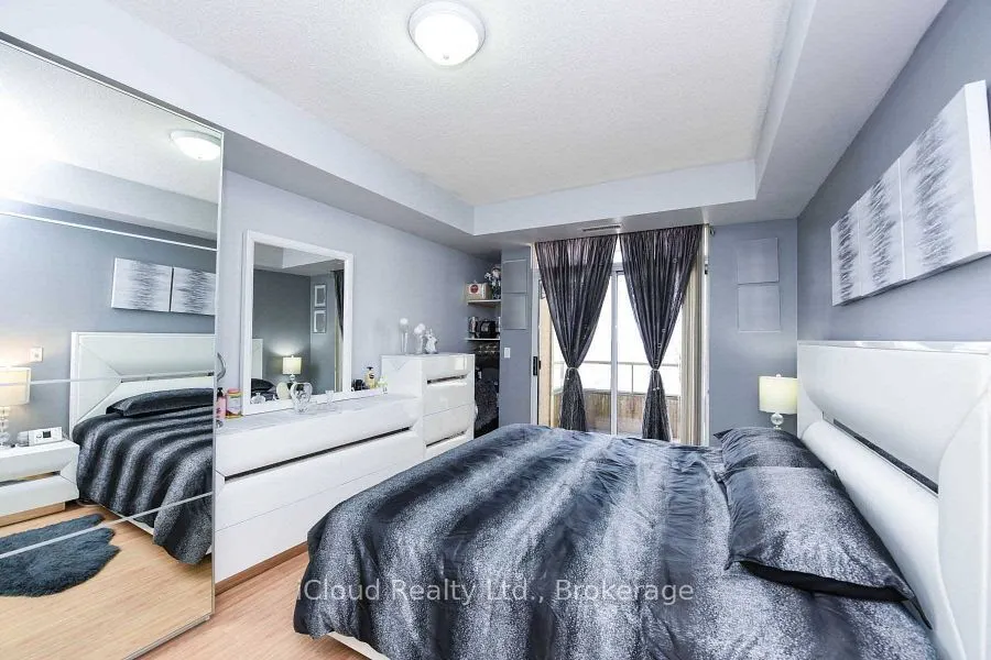 3888 Duke of York Boulevard, #2924