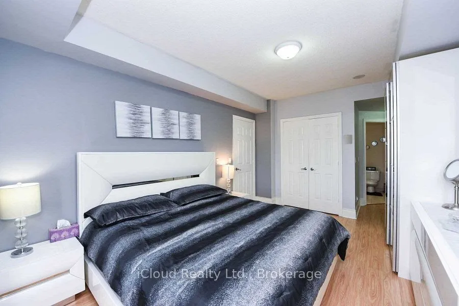 3888 Duke of York Boulevard, #2924