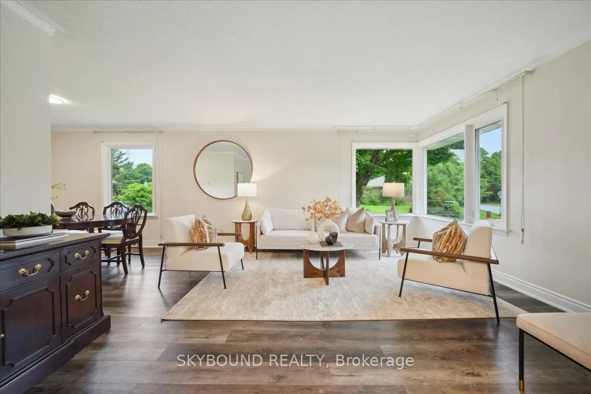 34 Appledale Road, #Main Floor