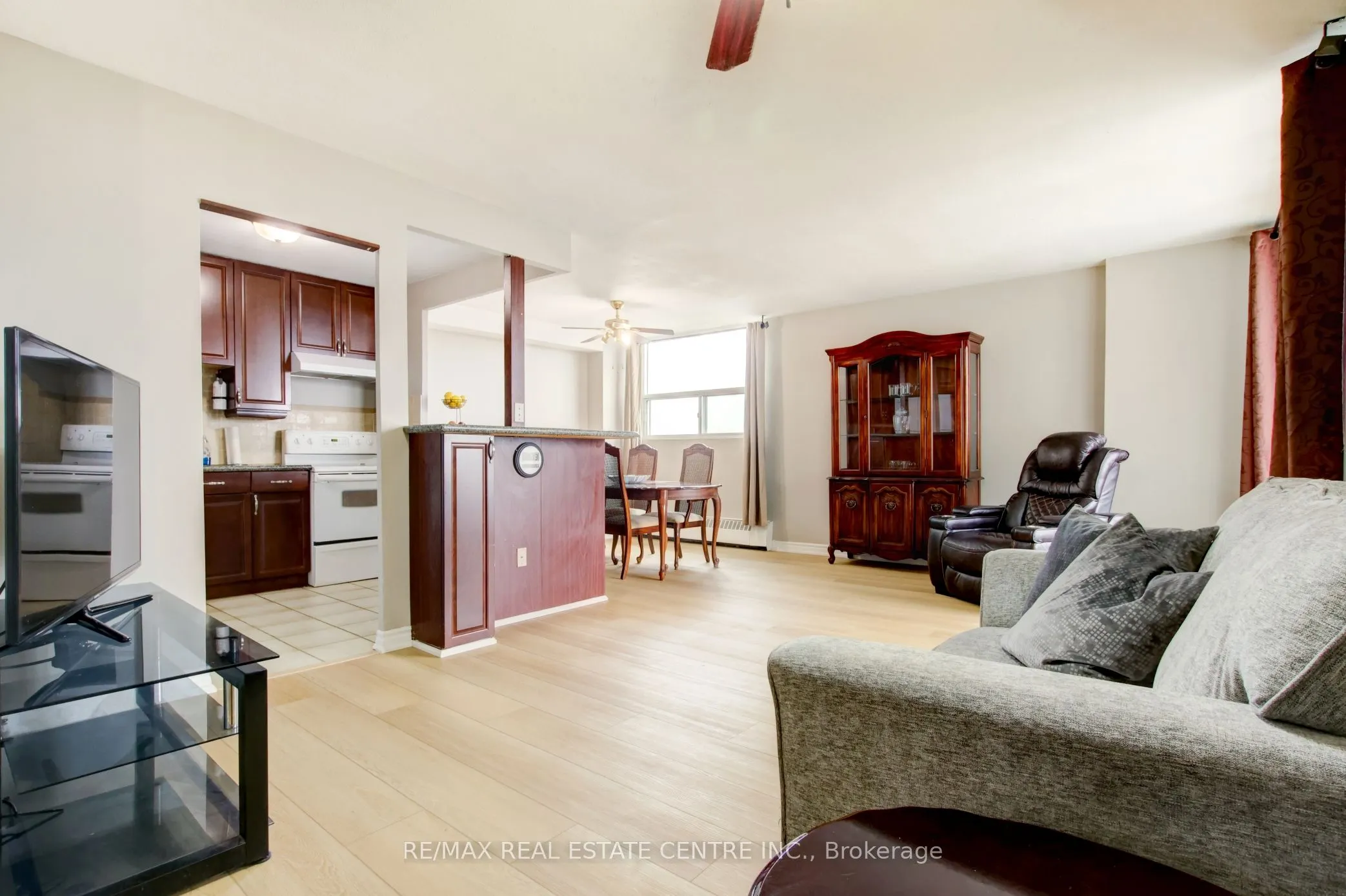2345 Confederation Parkway, #1202