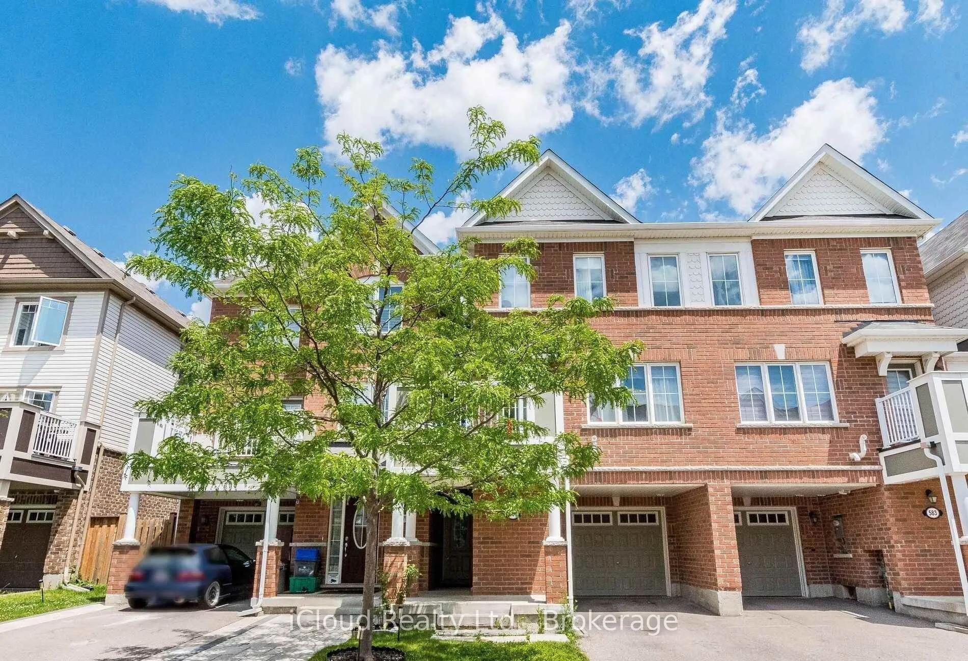 581 Allport Gate