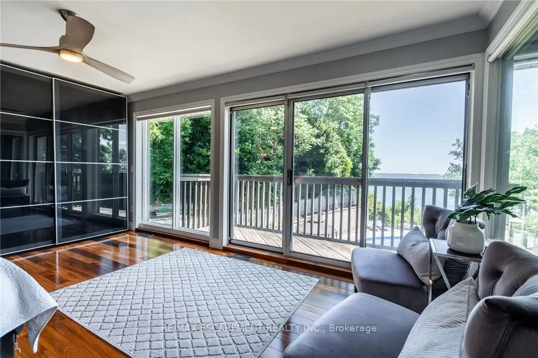 822 Danforth Place