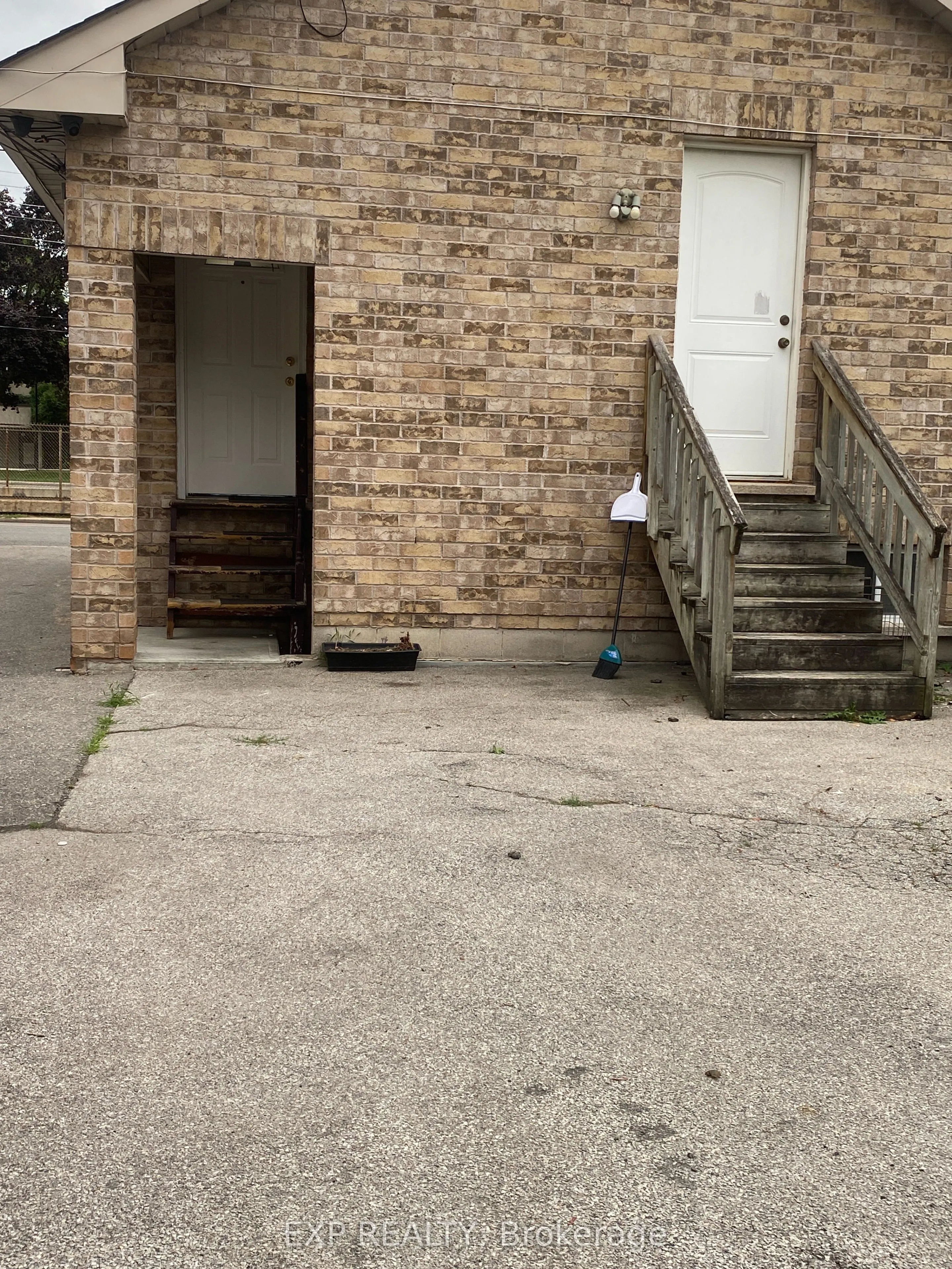 70 Humber Boulevard