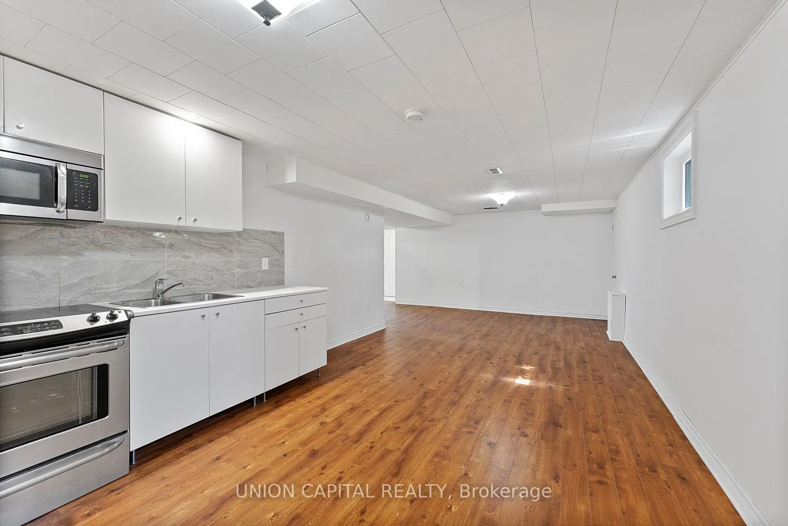 379 Tamarack Circle, #MAIN