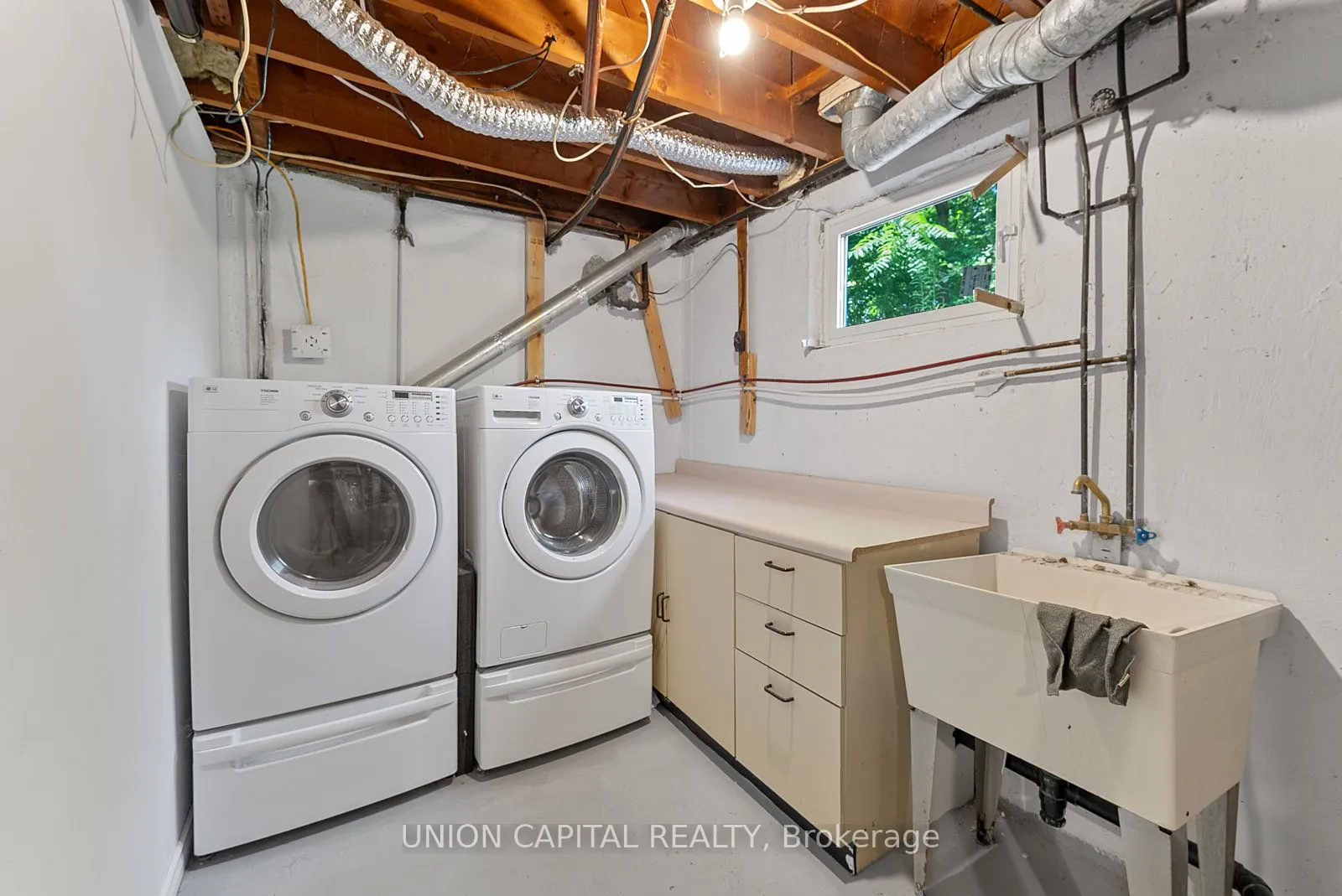 379 Tamarack Circle, #MAIN
