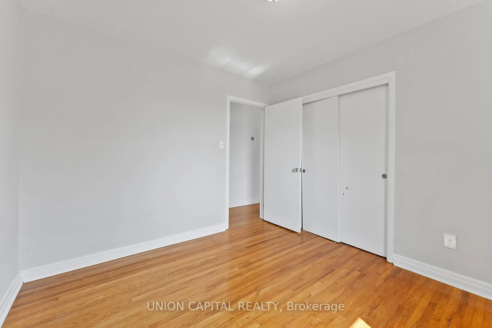 379 Tamarack Circle, #LOWER