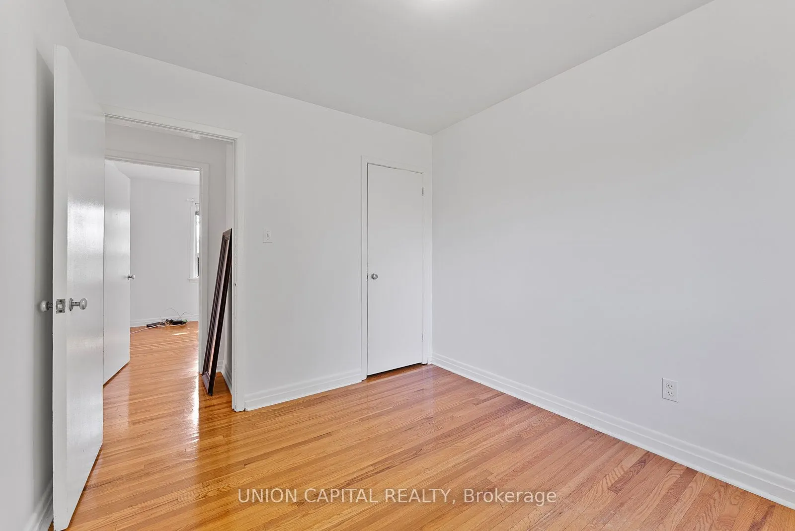 379 Tamarack Circle, #LOWER