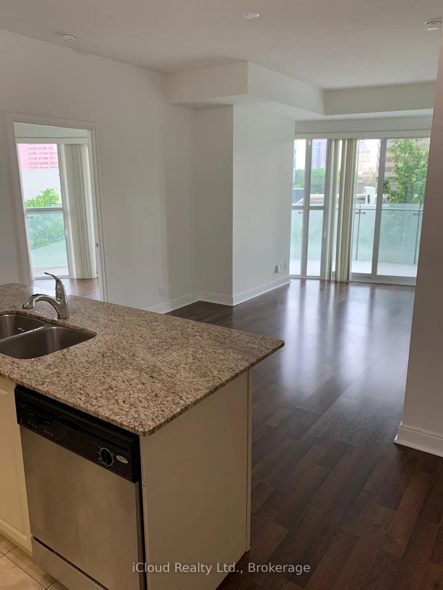 50 Absolute Avenue, #408
