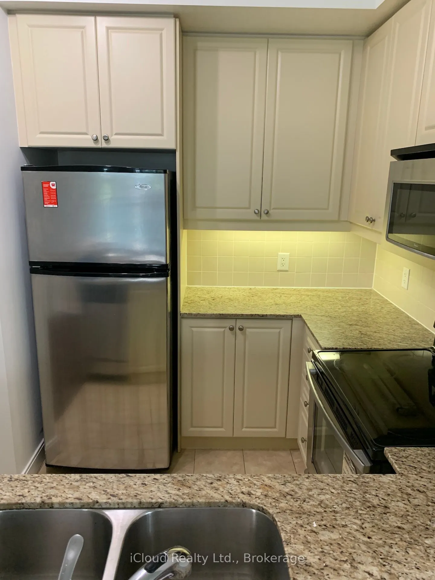 50 Absolute Avenue, #408