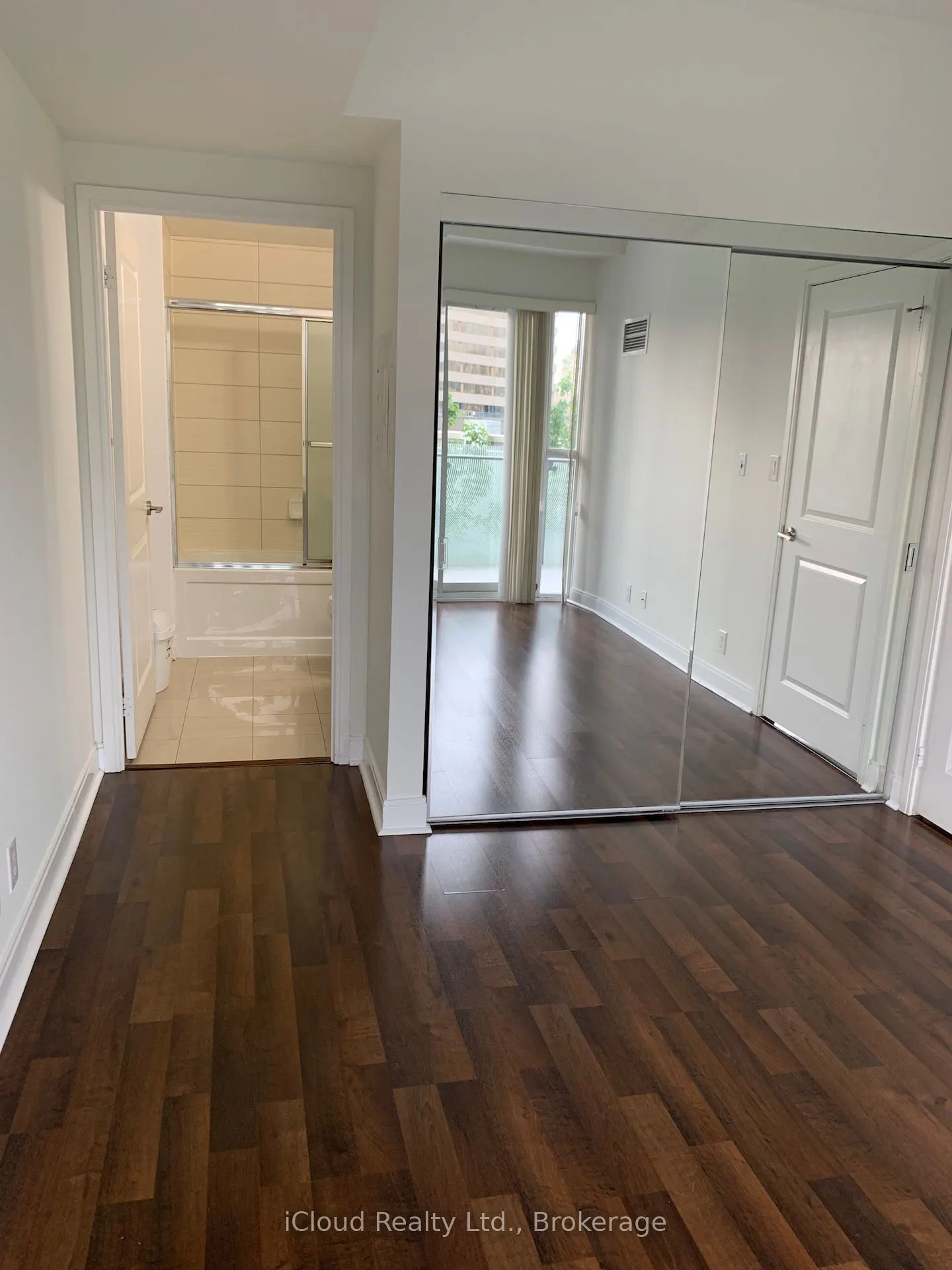50 Absolute Avenue, #408