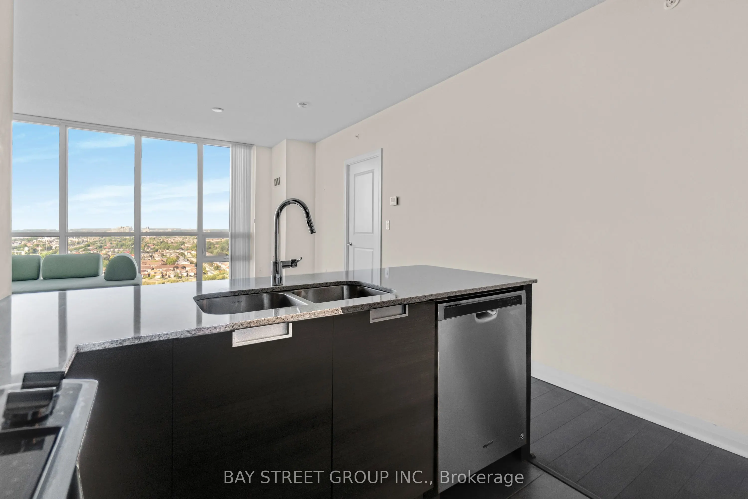 5033 Four Springs Avenue, #1812