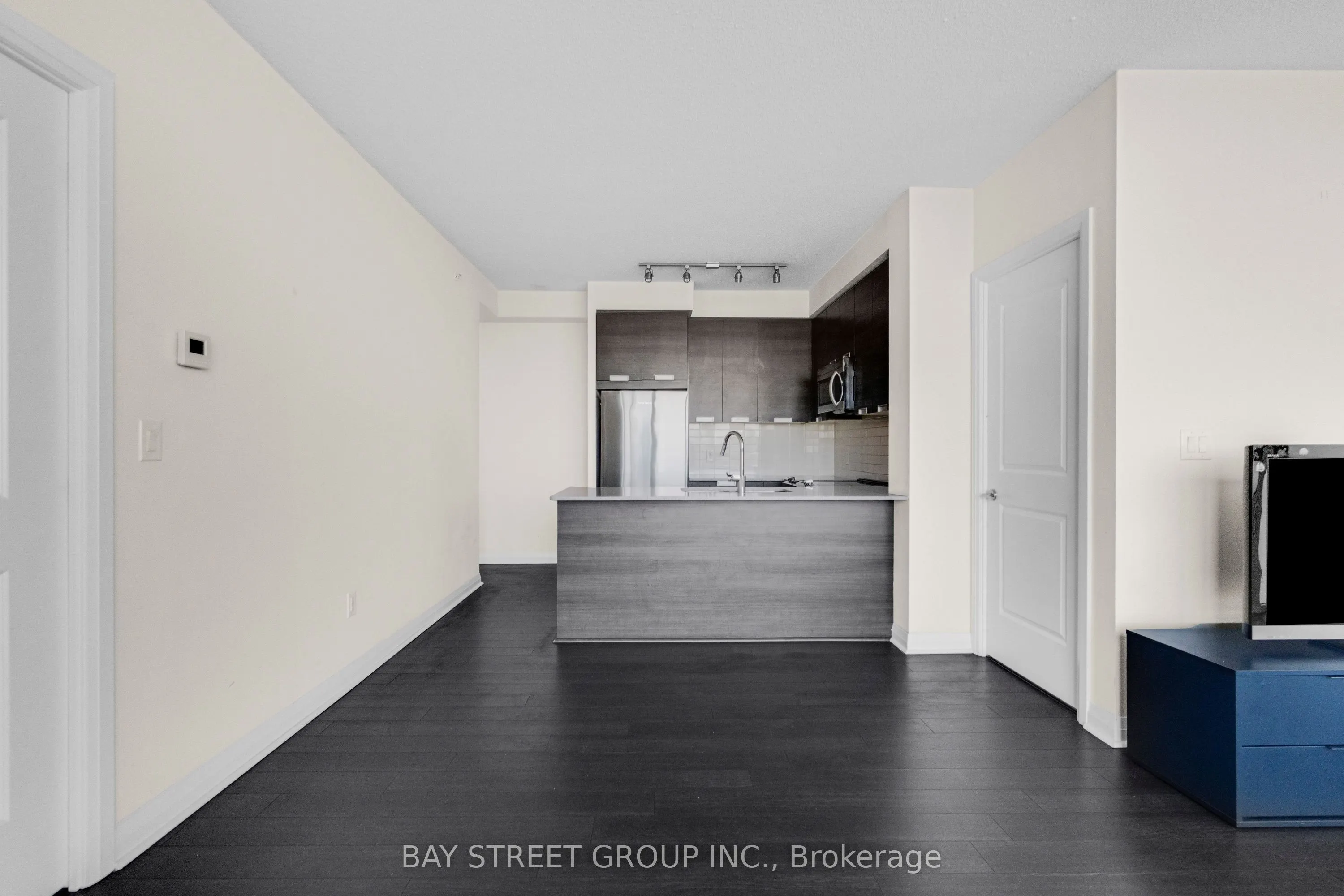 5033 Four Springs Avenue, #1812