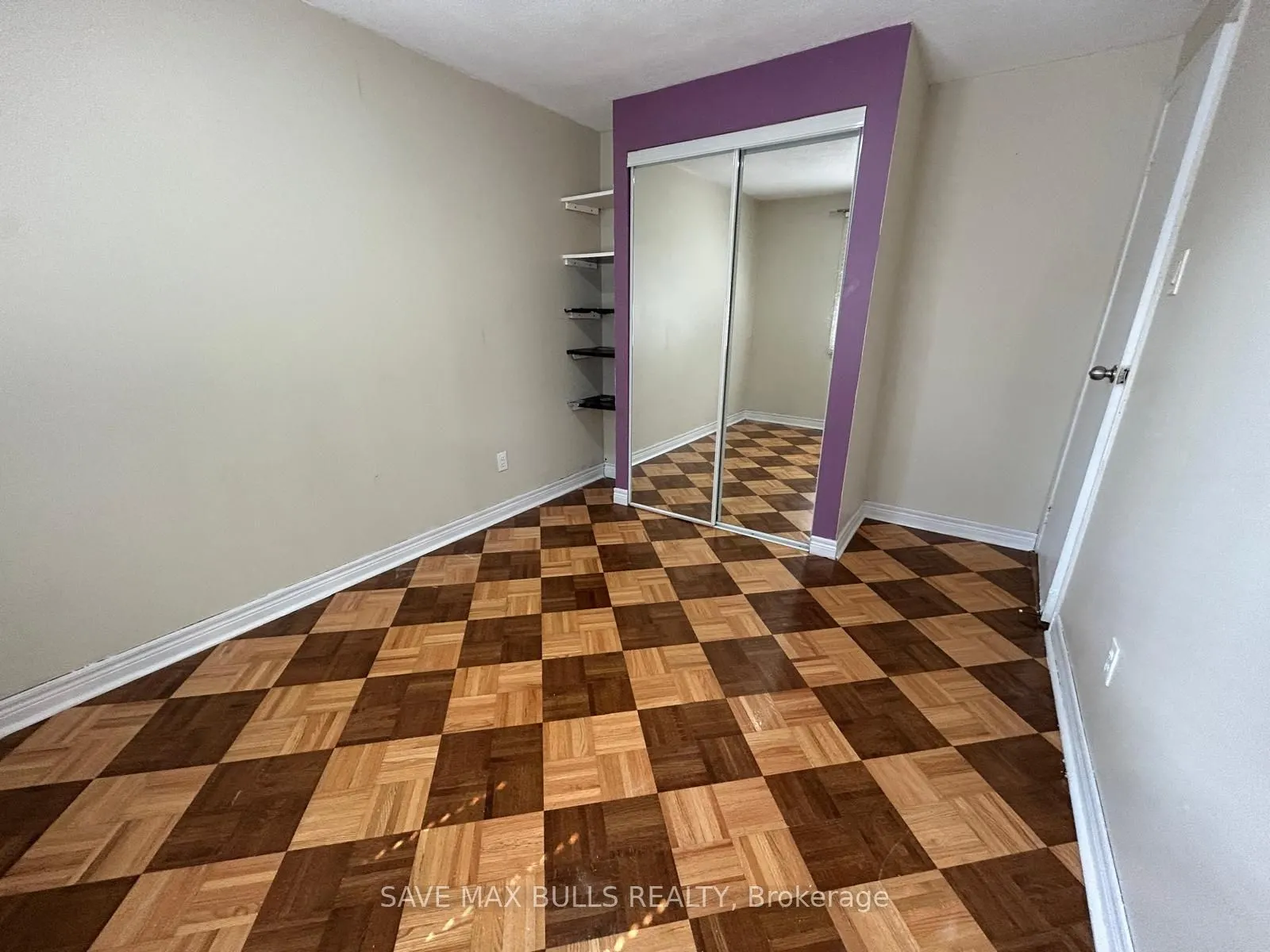 81 Hansen Road N, #99