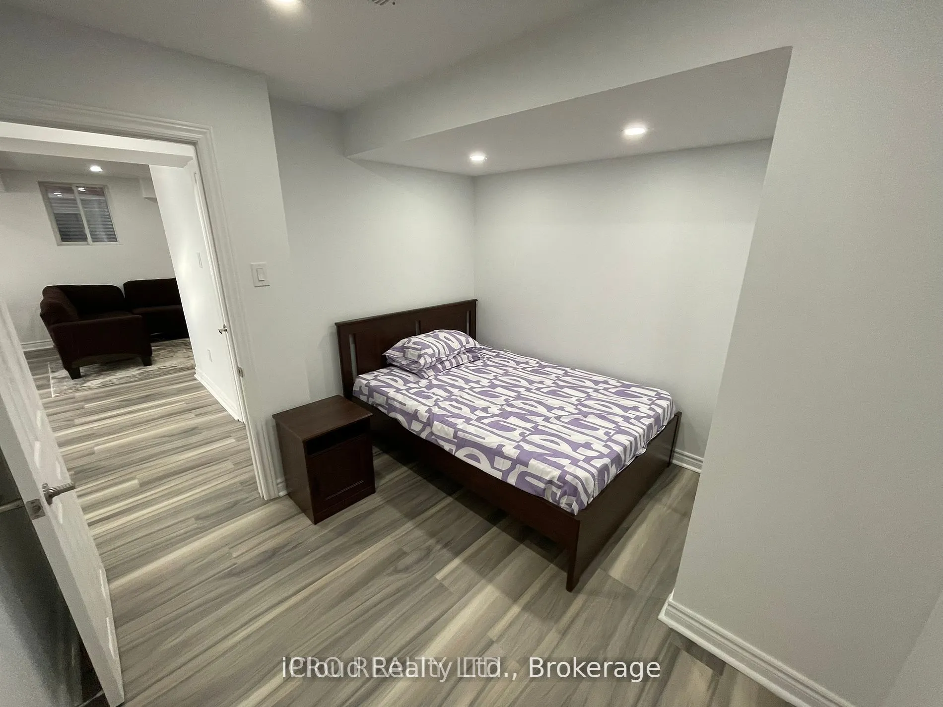 462 Etheridge Avenue, #Lower